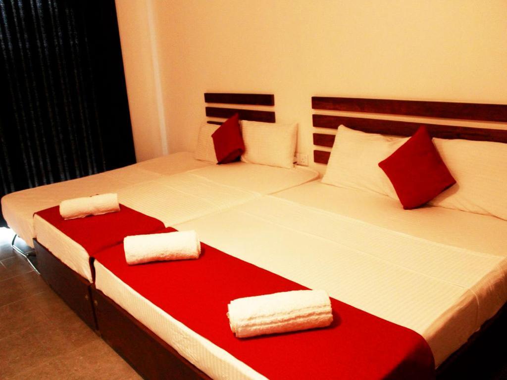 Athyantha Resort 아누라다푸라 외부 사진