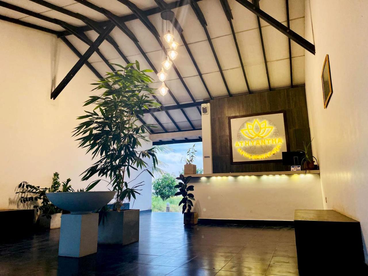 Athyantha Resort 아누라다푸라 외부 사진